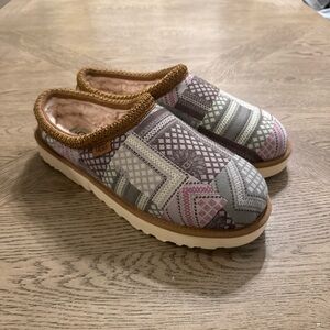 UGG TASMAN TAZ SASH MULTI FABRIC/ WOOL SLIPPERS SHOES, M11.5/W12.5